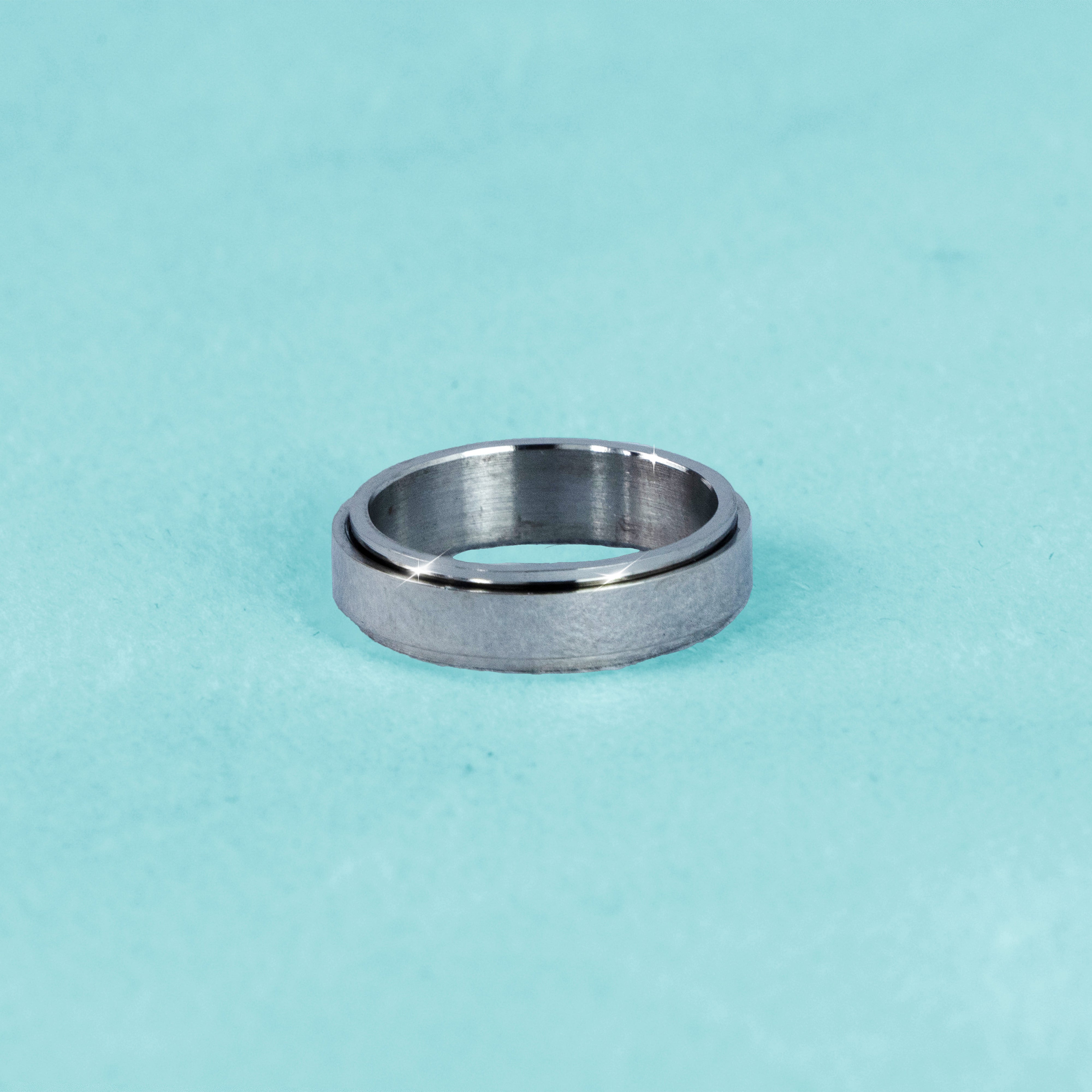 Anillo Rotable Basico Oro Blanco