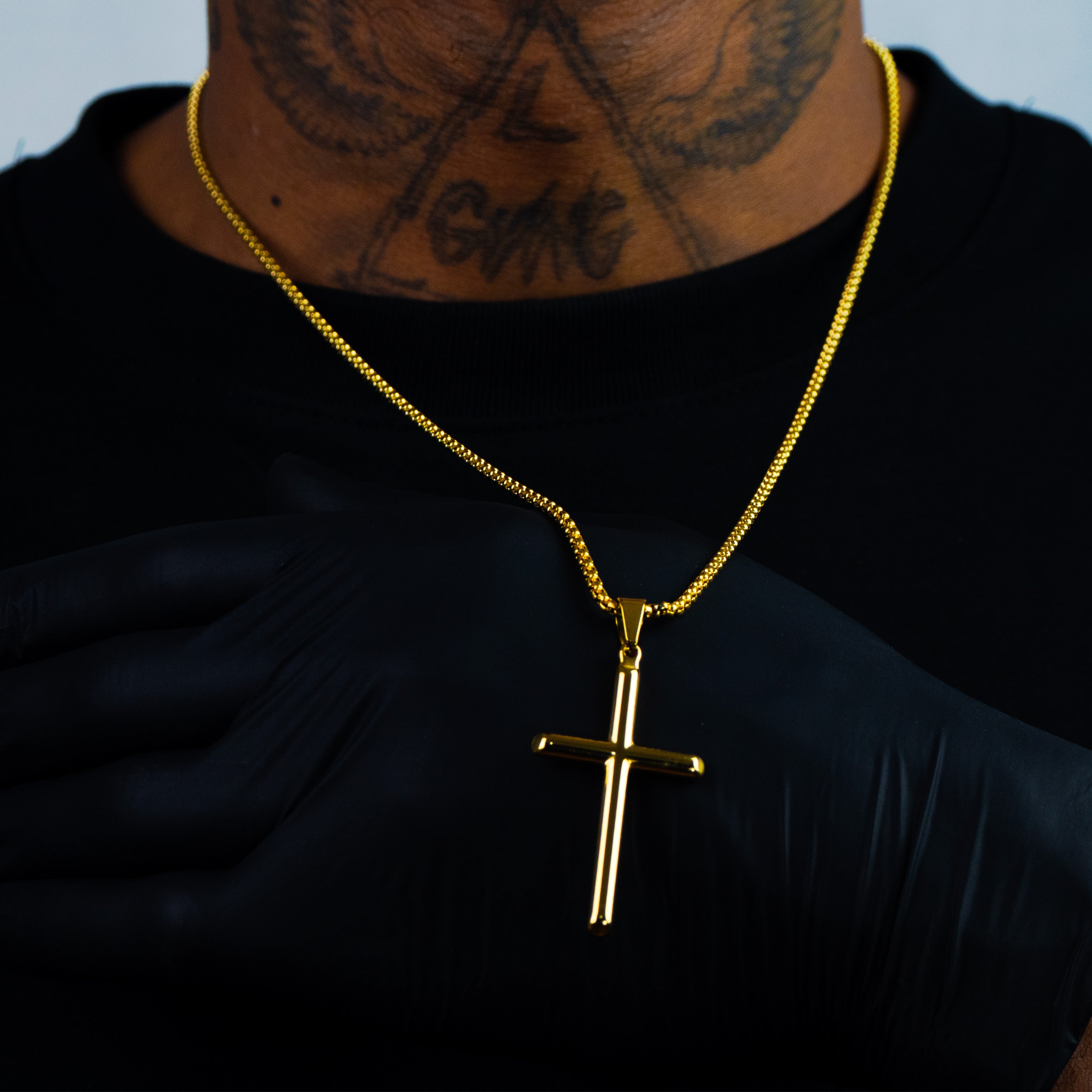 Colgante Cruz Redonda Oro 18K