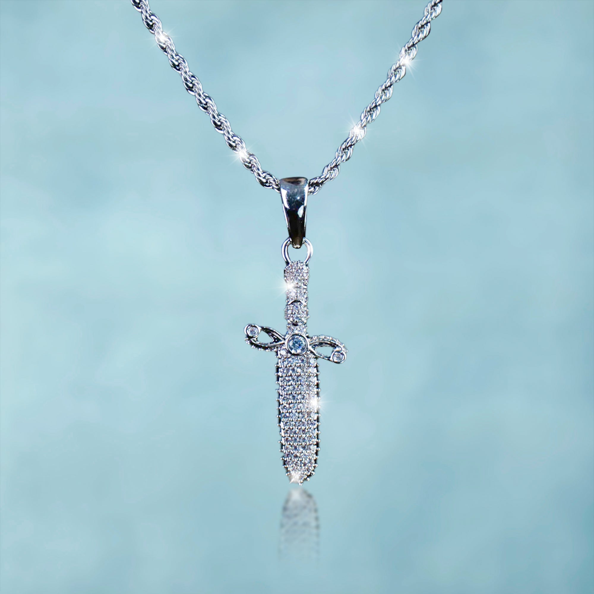 Colgante Cuchillo Oro Blanco