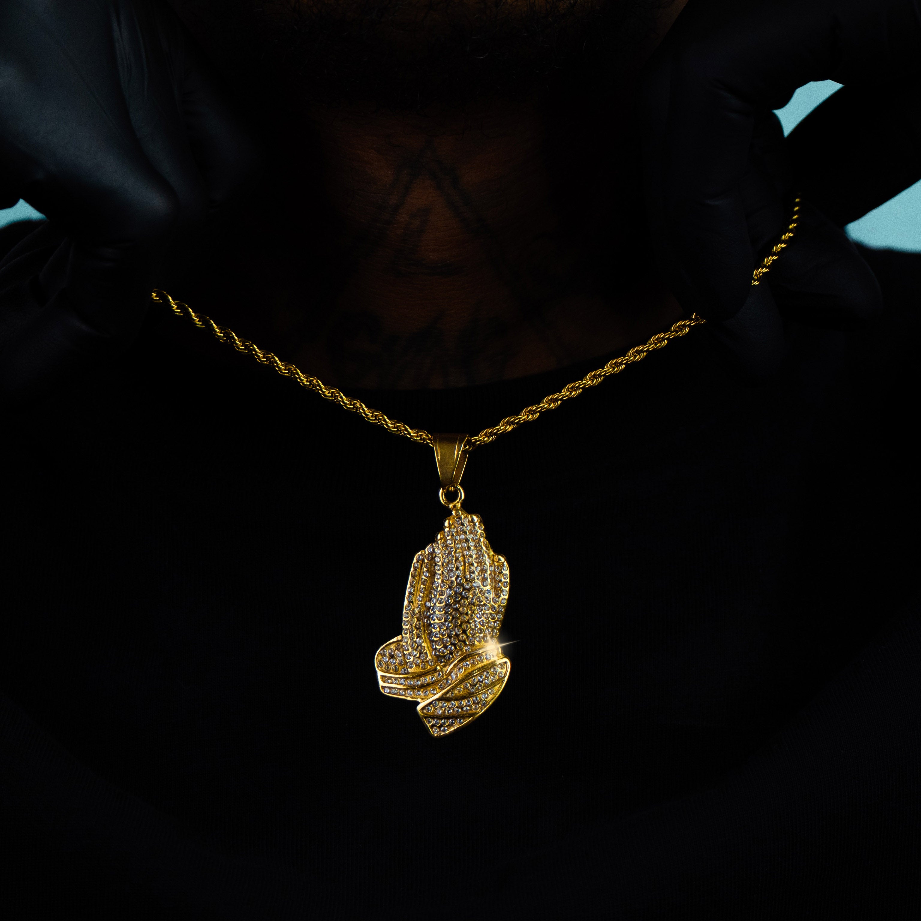 Colgante Blessed Oro 18K