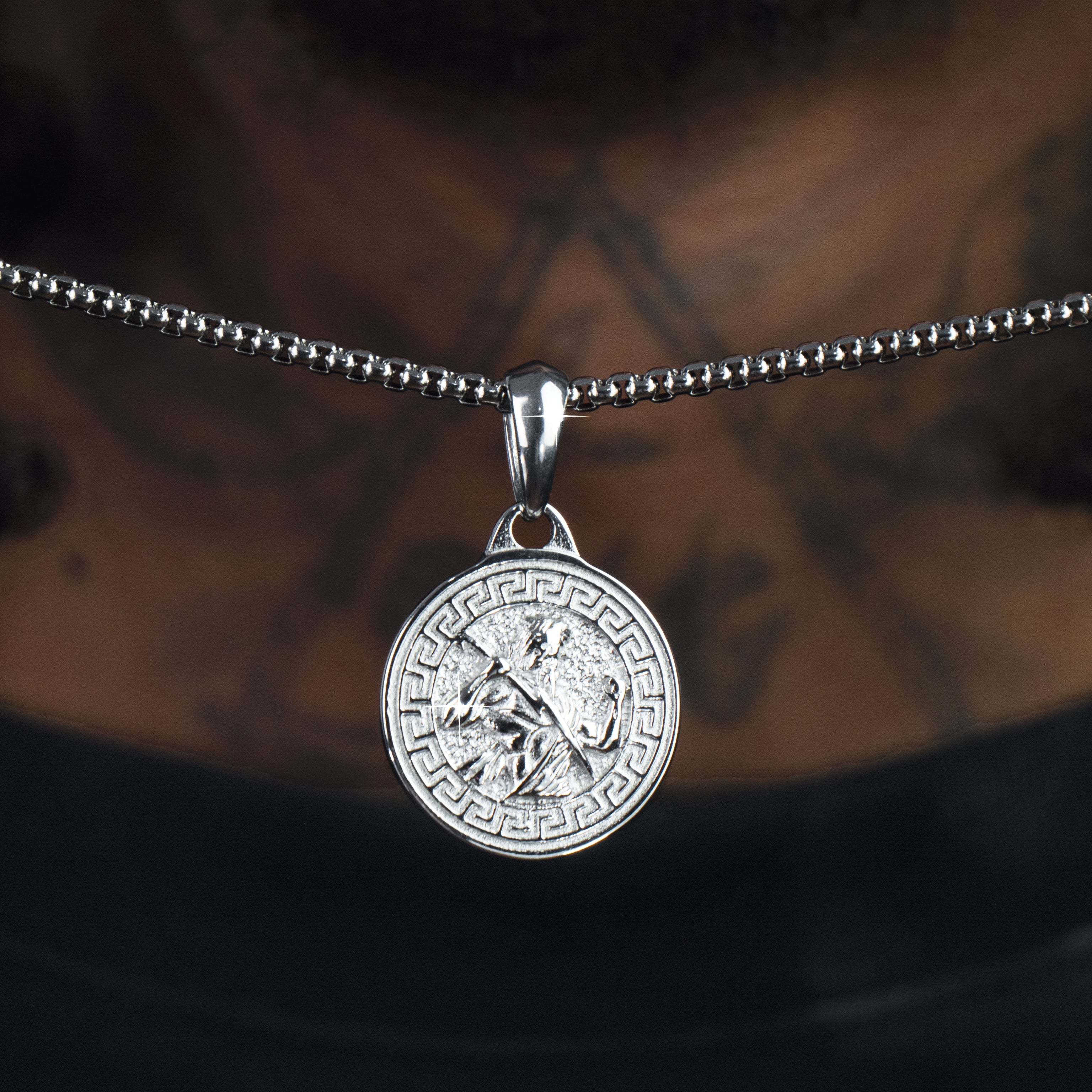 Colgante Medalla Zeus Oro Blanco