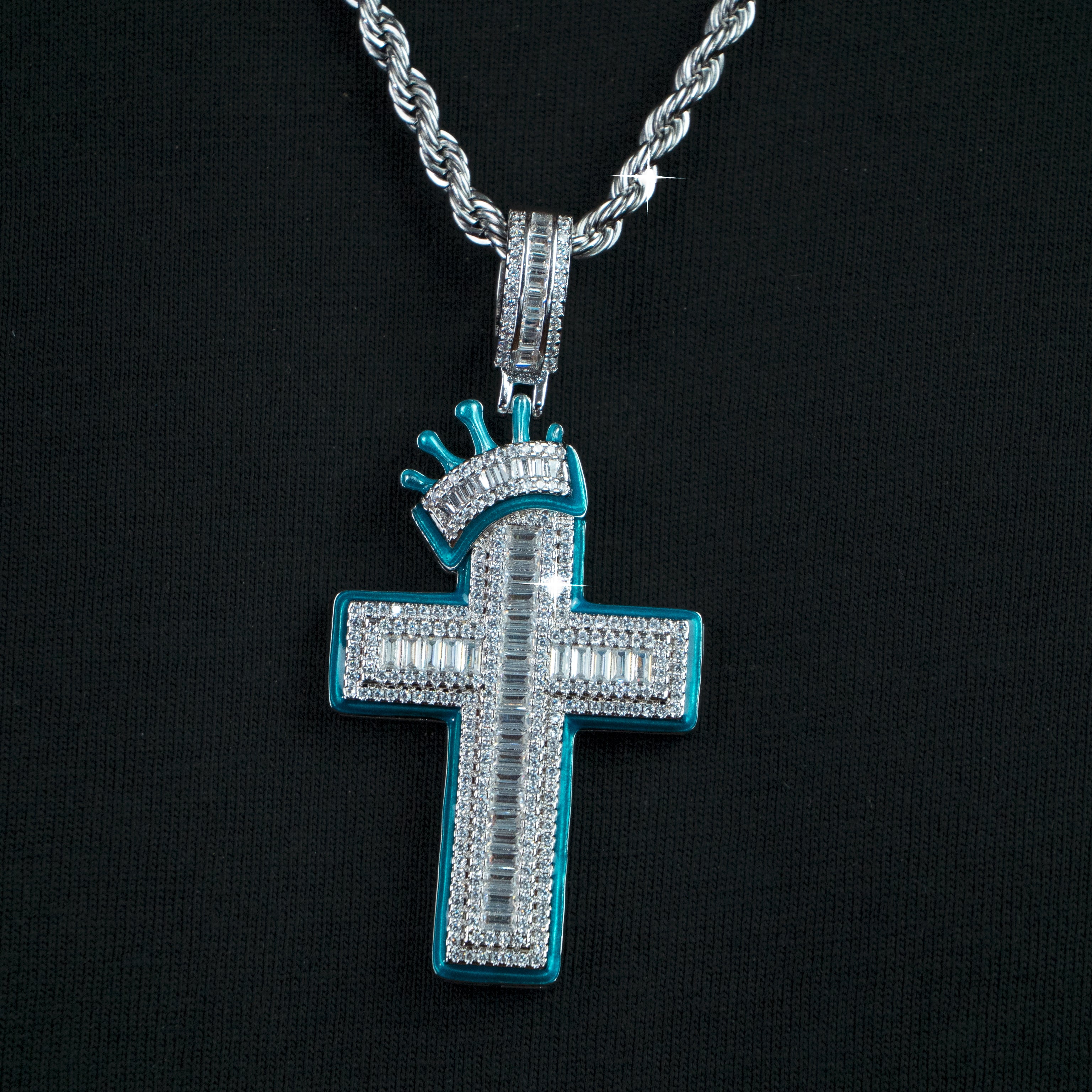 Colgante Luminoso Cruz Oro Blanco