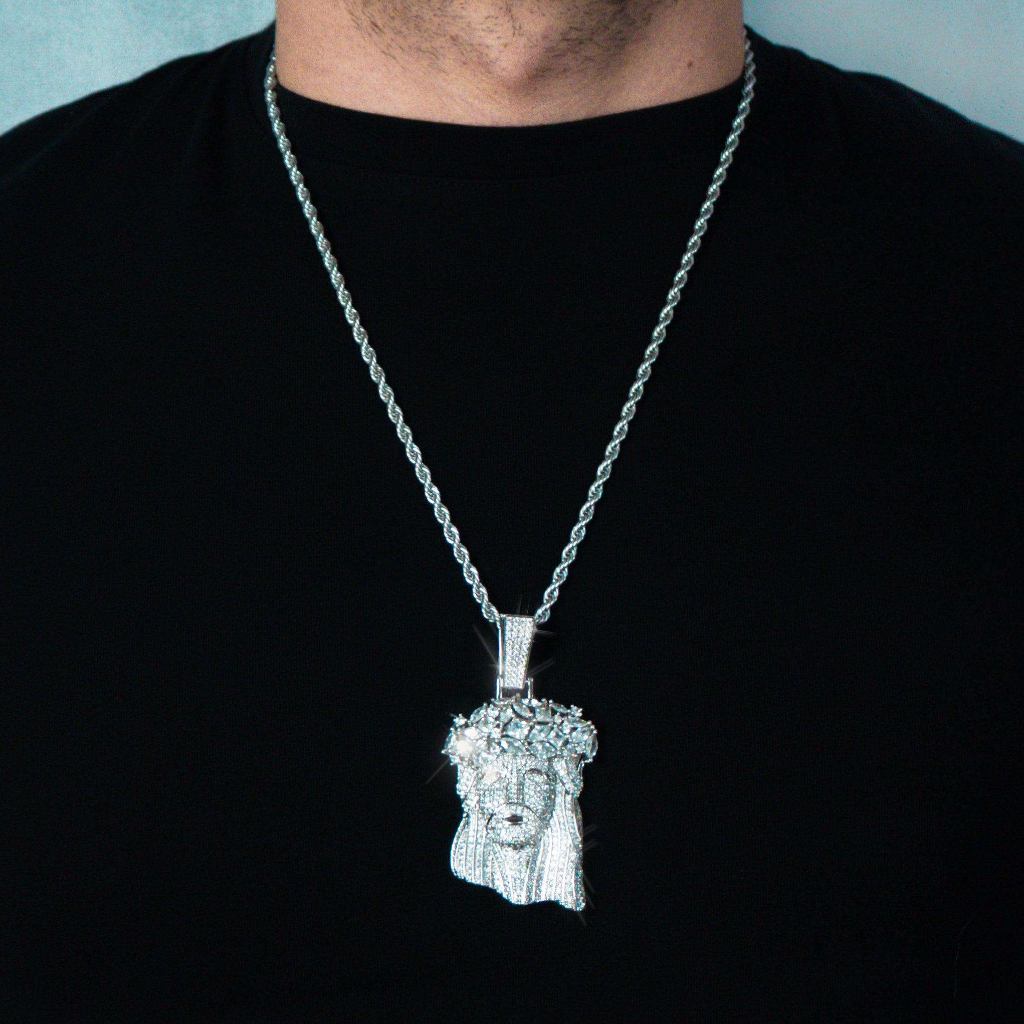 Colgante Jesus Oro Blanco