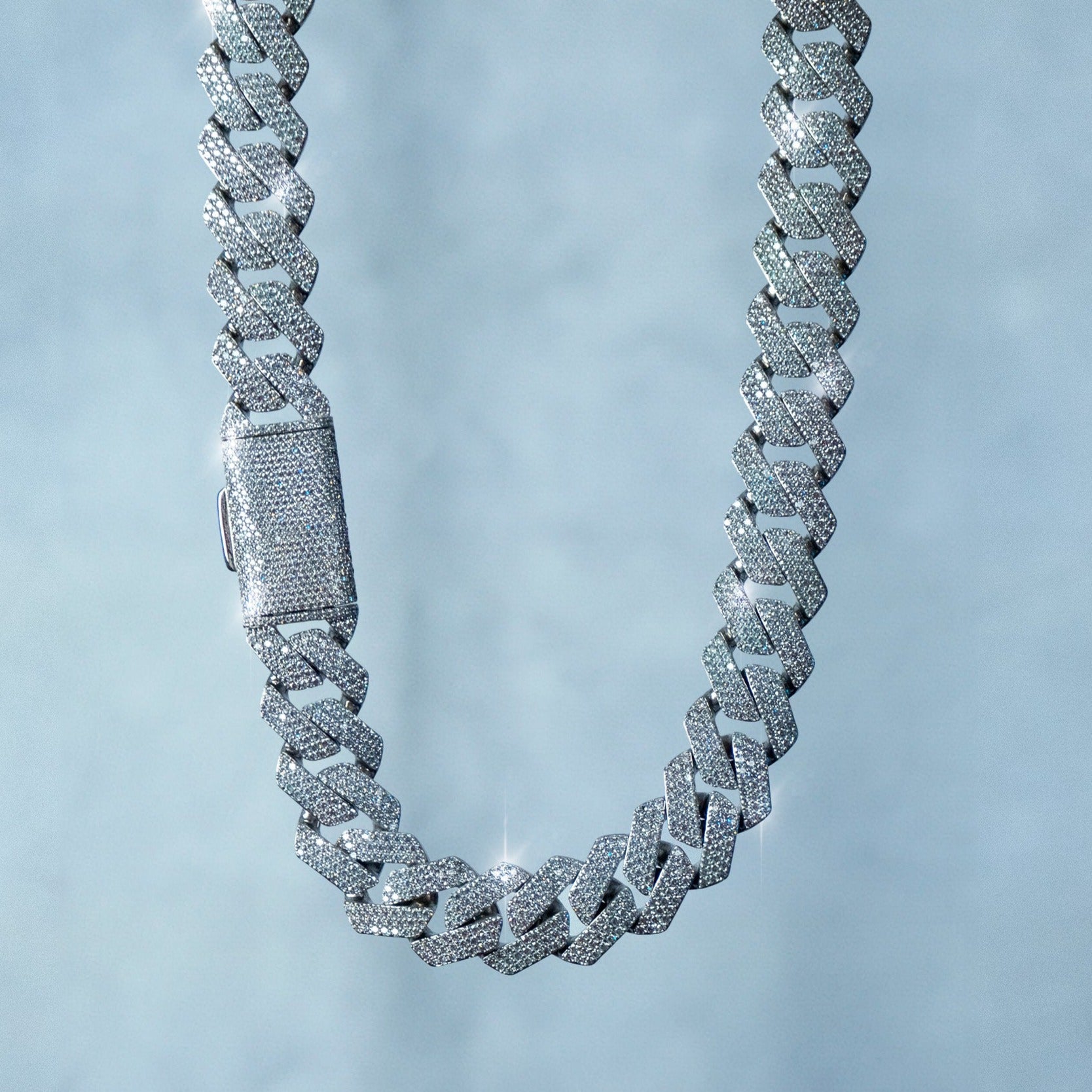 Cadena Cubana Prong Premium 20 Mm Oro Blanco