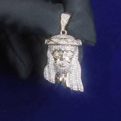 Colgante Jesús VVS Moissanite + Plata 925
