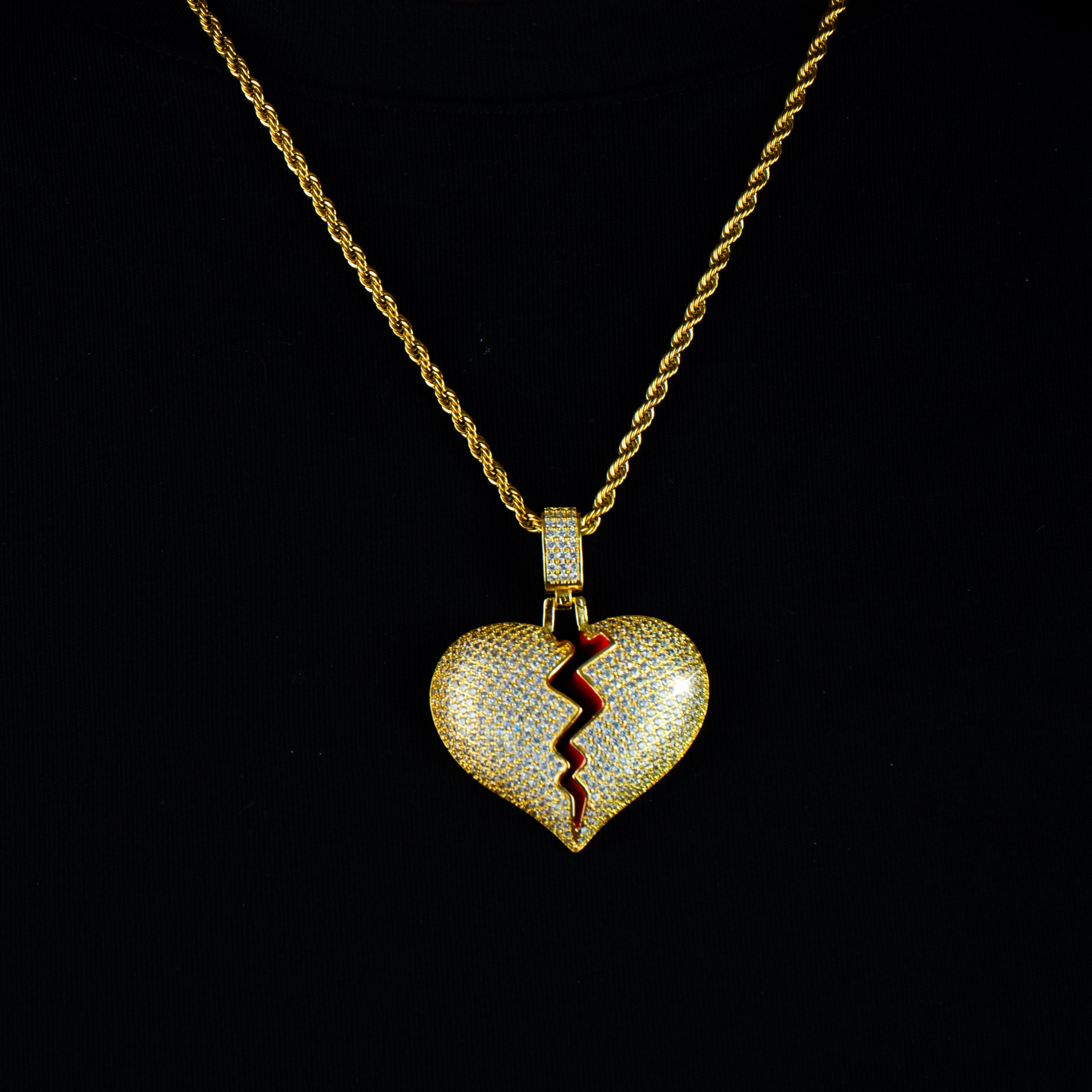 Colgante Corazón Roto Oro 18K