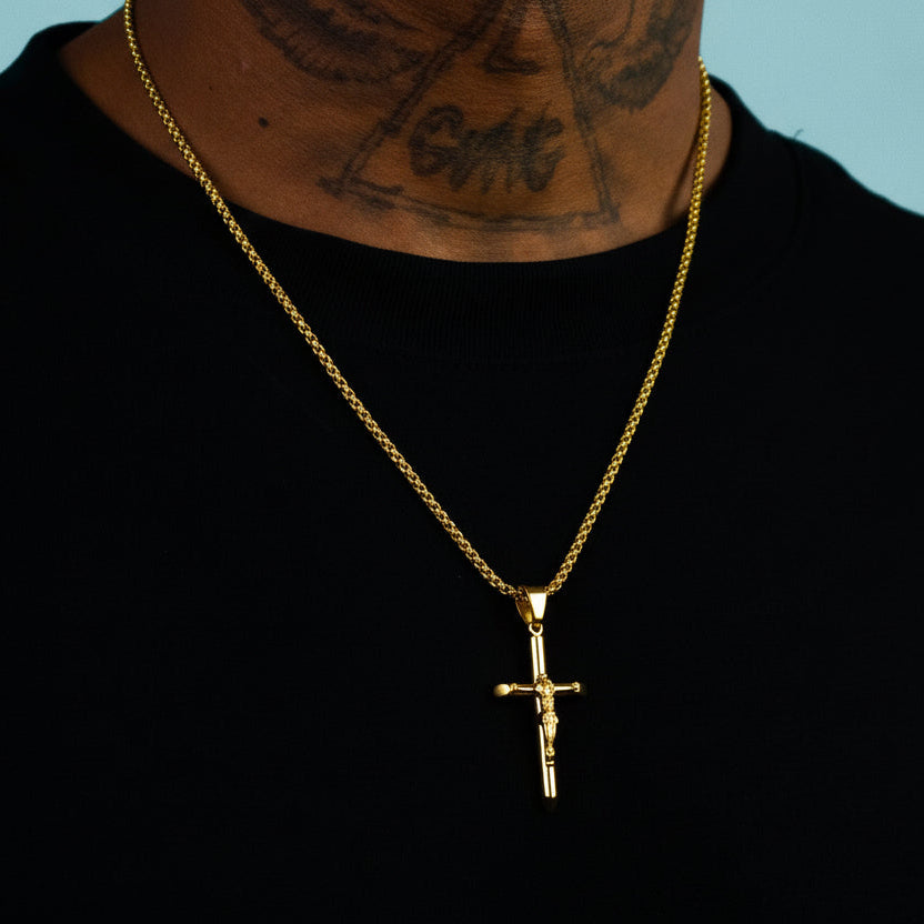 18K Gold Crucifix Pendant