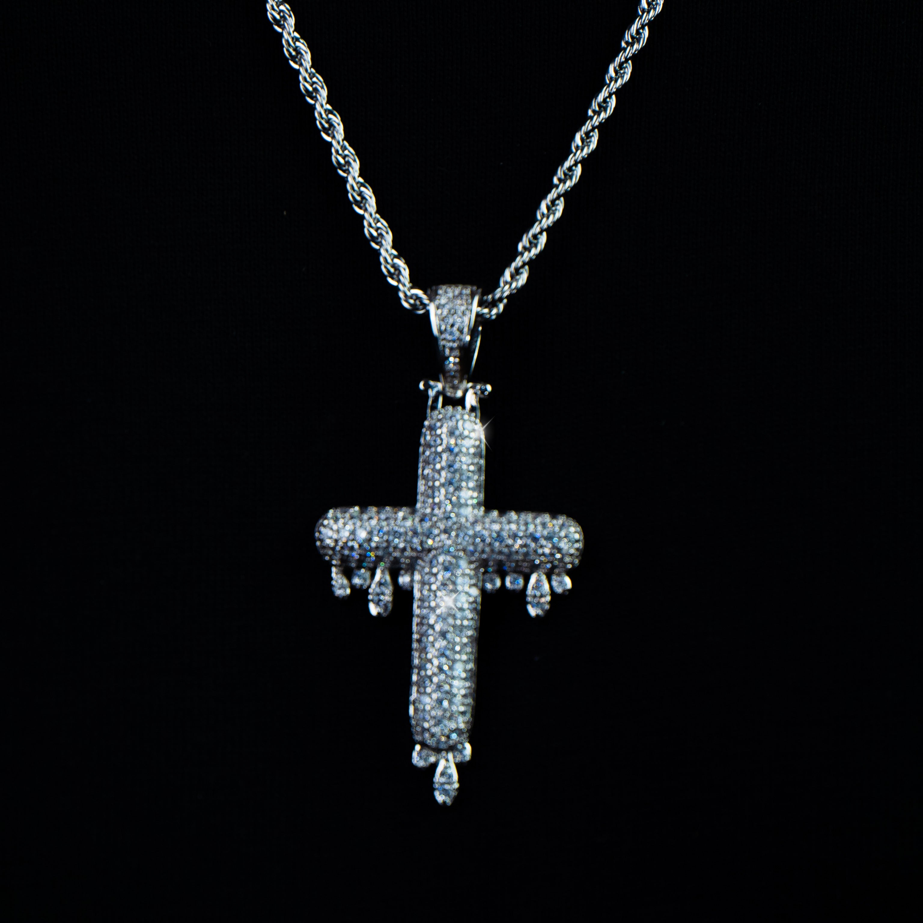 Colgante Cruz Drip Oro Blanco