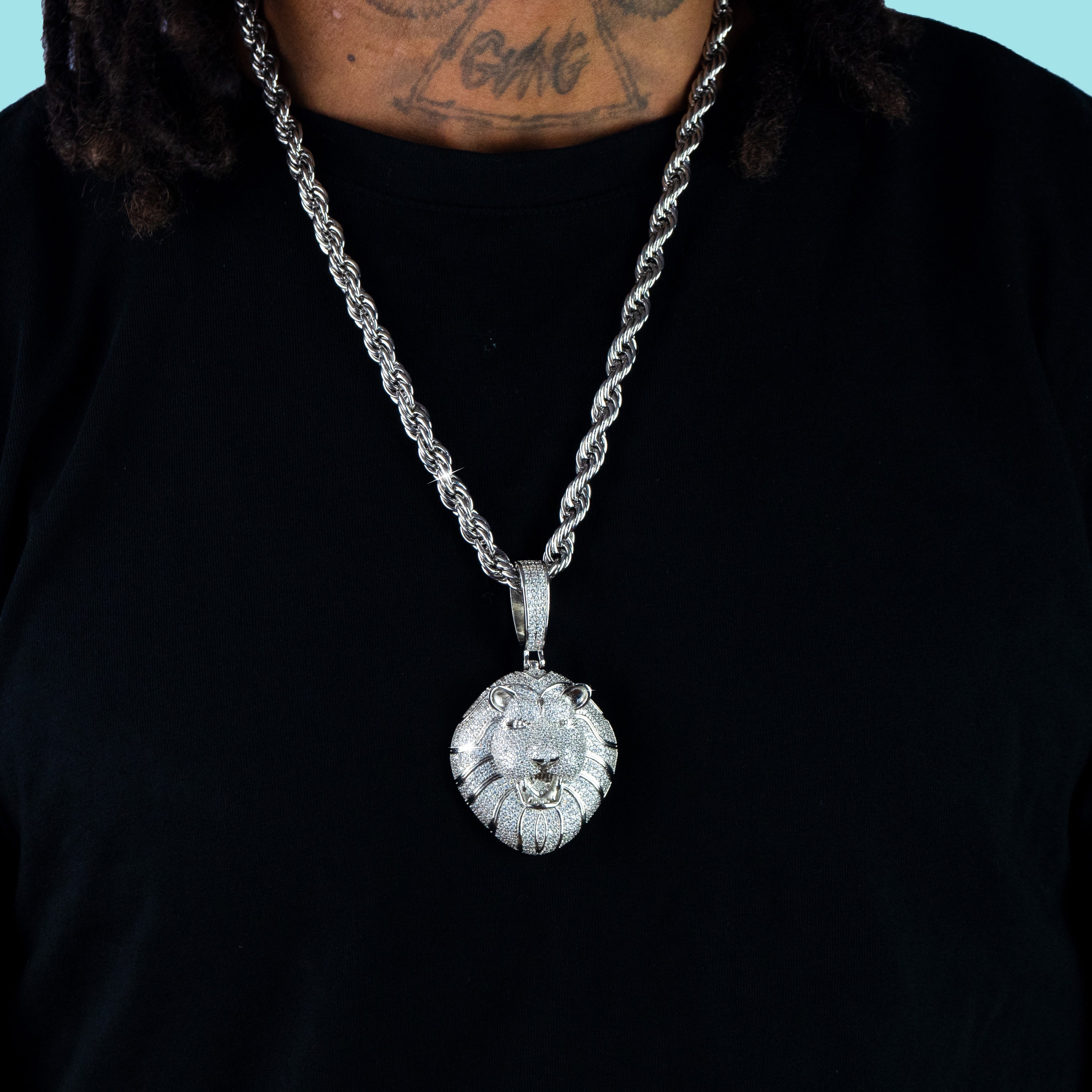 Colgante León Oro Blanco