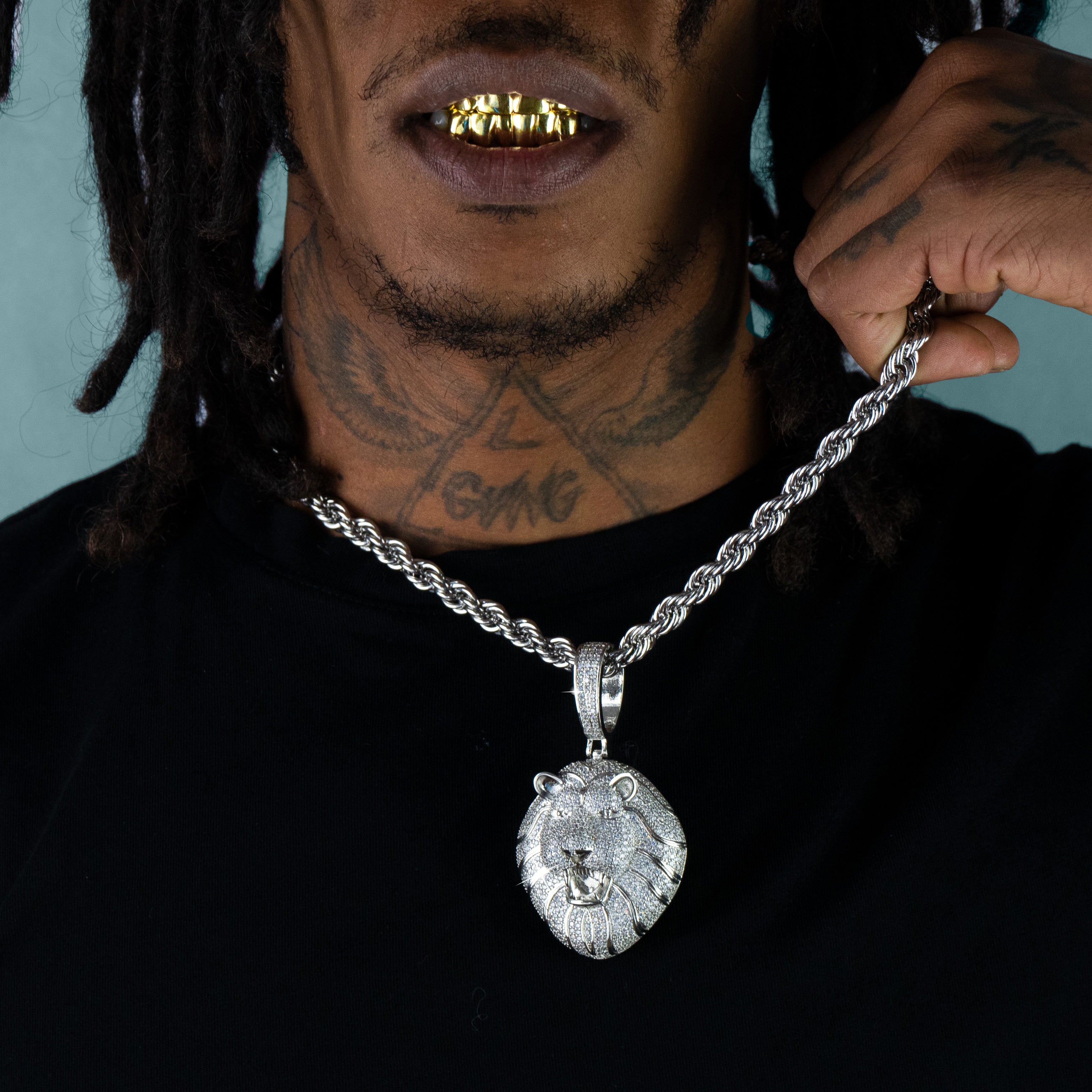 Colgante León Oro Blanco