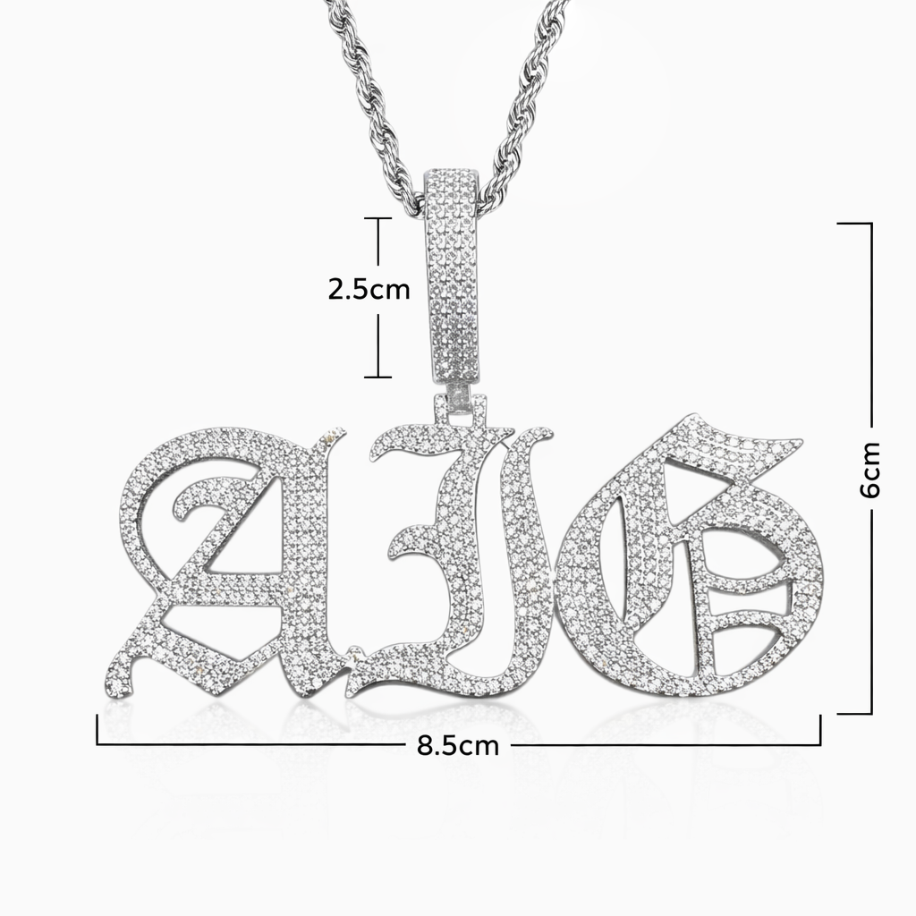 Medidas del Colgante Personalizado Gótico