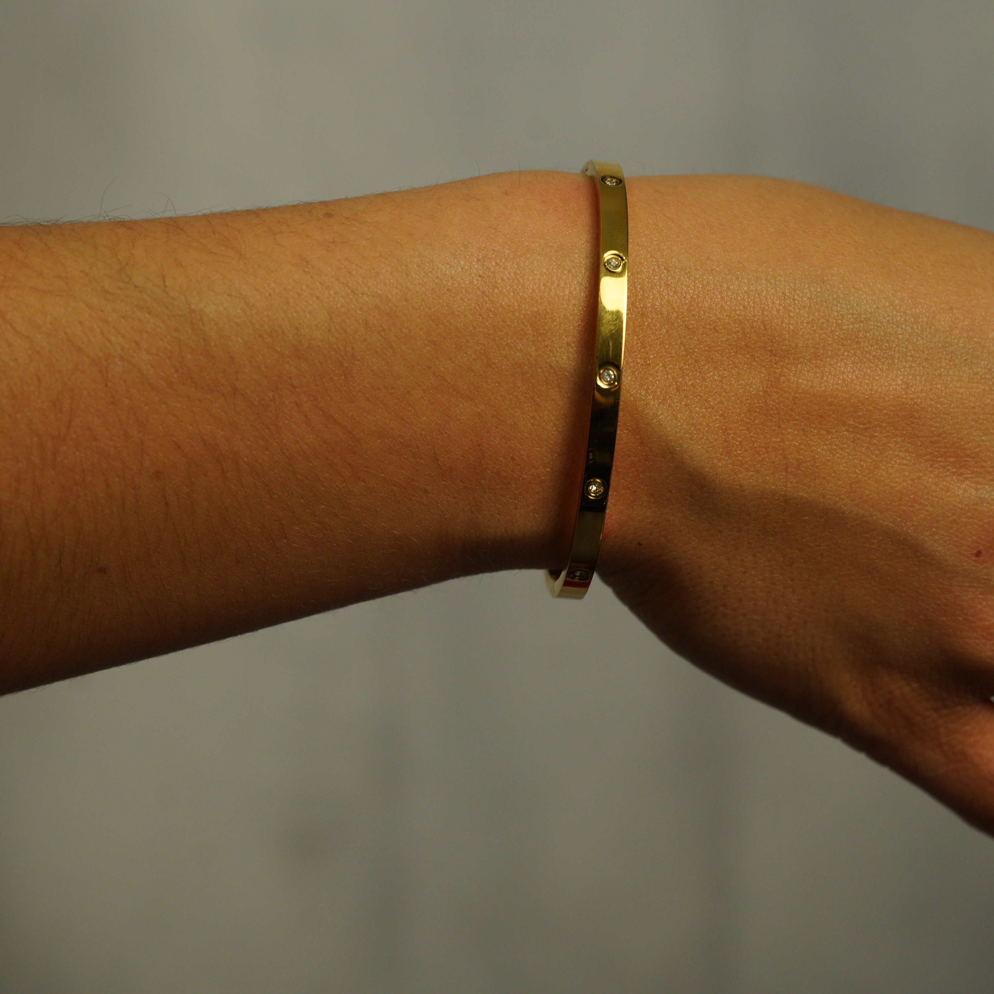 Brazalete Love Oro 18K Mujer