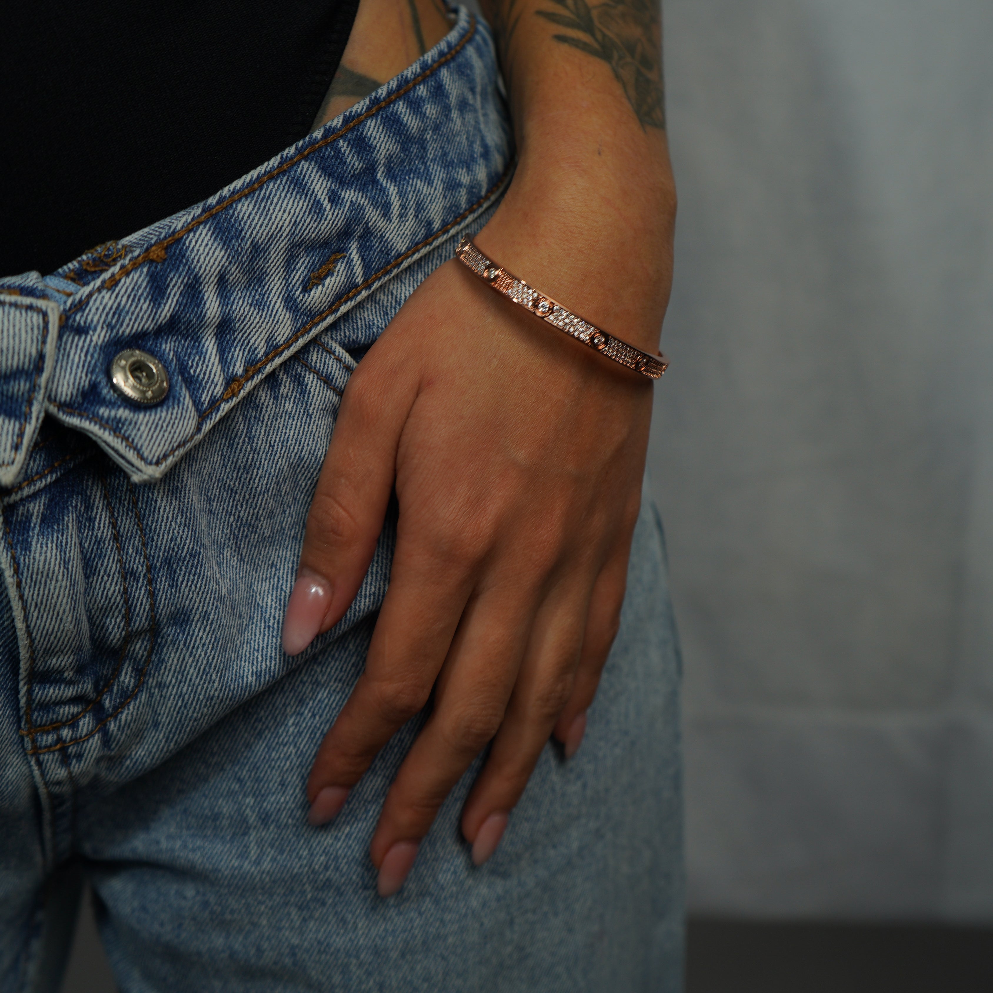 Brazalete Love Ice Oro Rosa Mujer