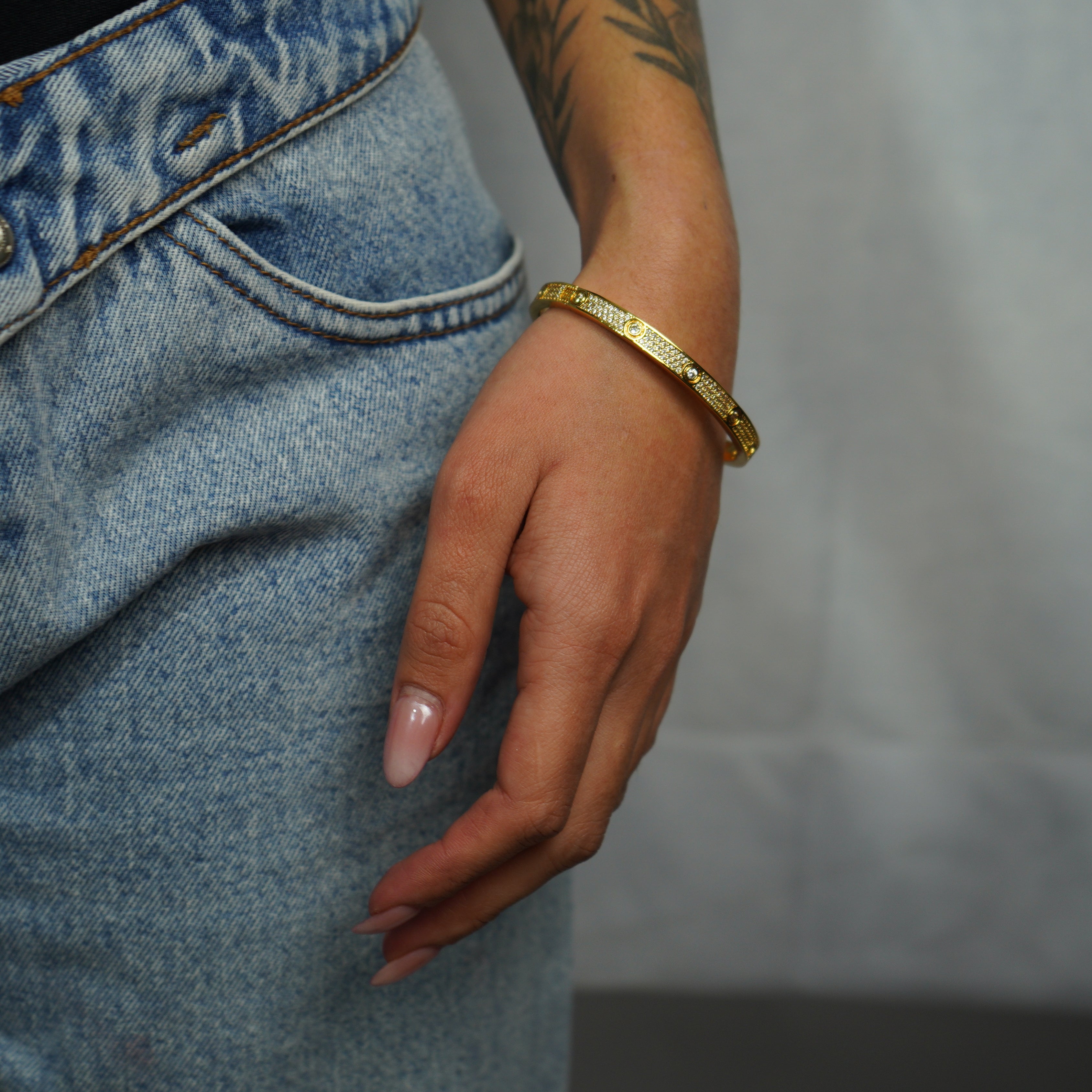 Brazalete Love Ice Oro 18K Mujer