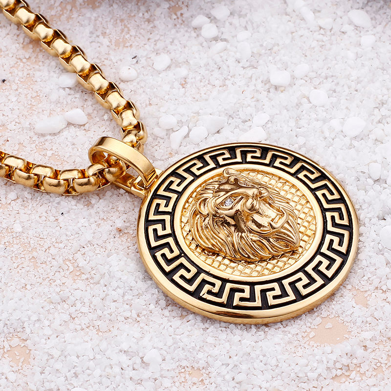 Colgante Medalla Leon Chapada En Oro De 18 K Oro 18K