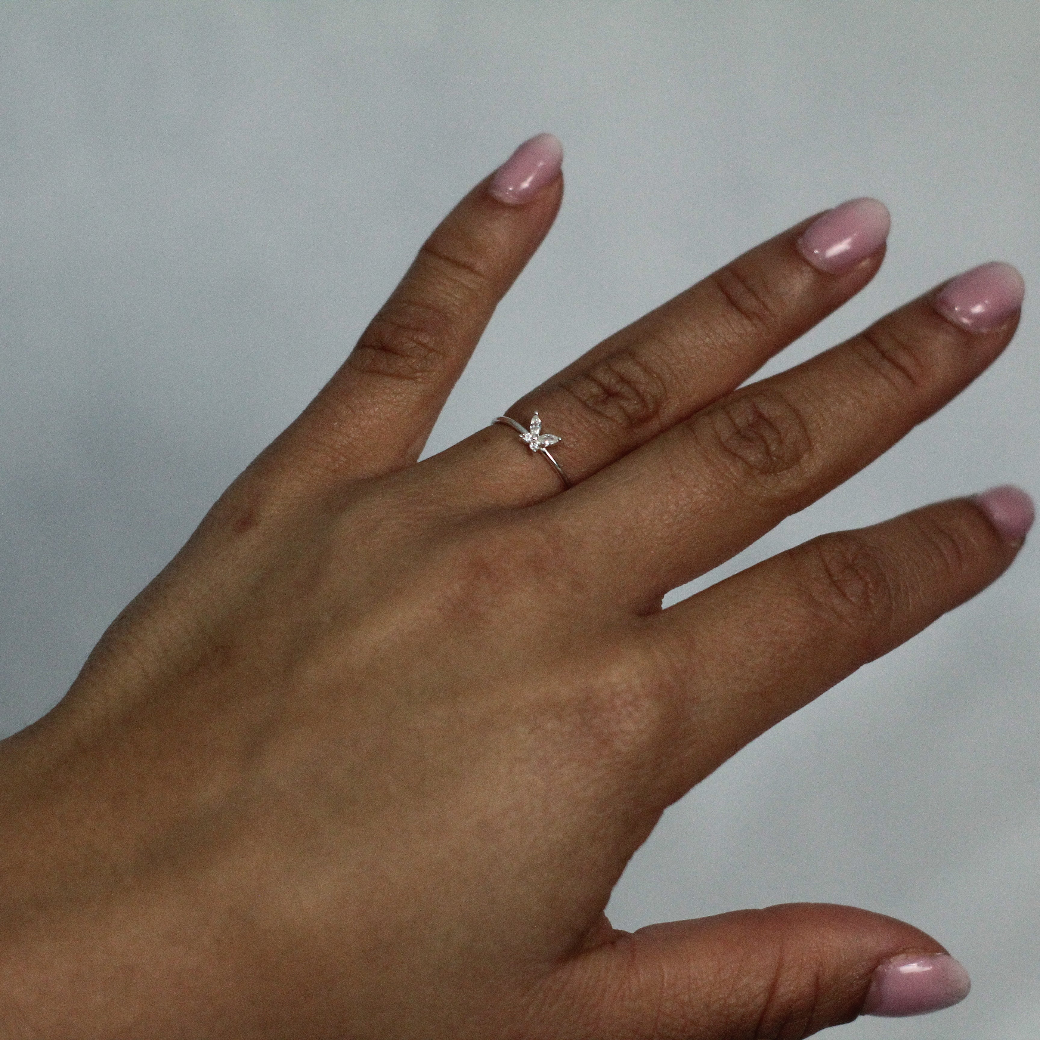 Anillo Mariposa Oro Blanco