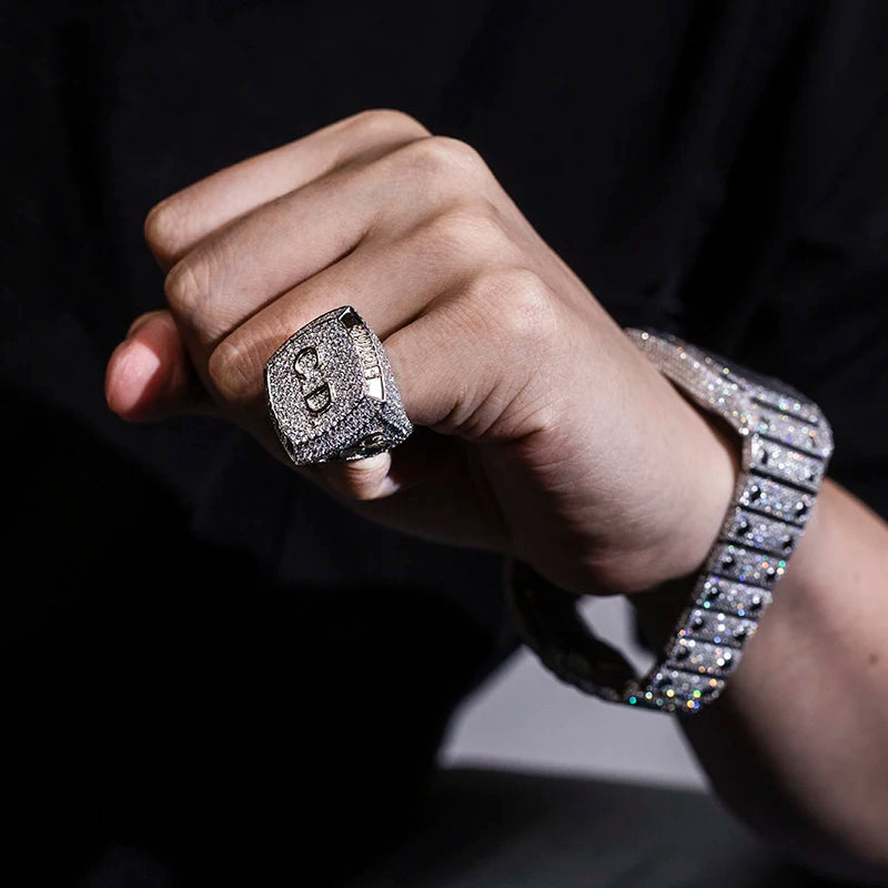 Anillo Personalizado Baguettes Oro