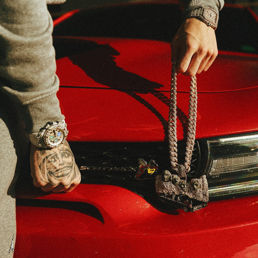 Colgante Presidentes x Hades 66 Oro 14K