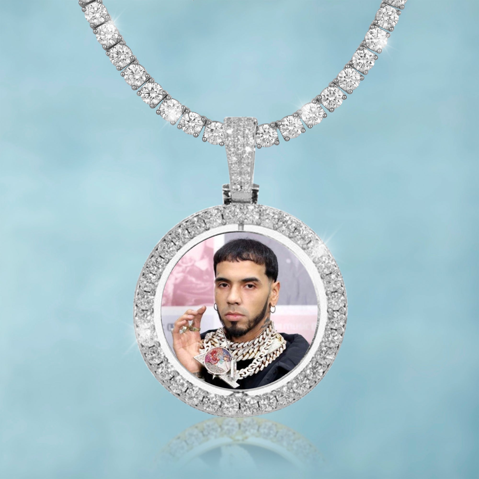 Basic Pendant with Personalized Photo Gold