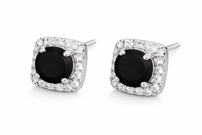 Pendientes Cuadrados en Oro Blanco con Ónix y Halo de Diamantes