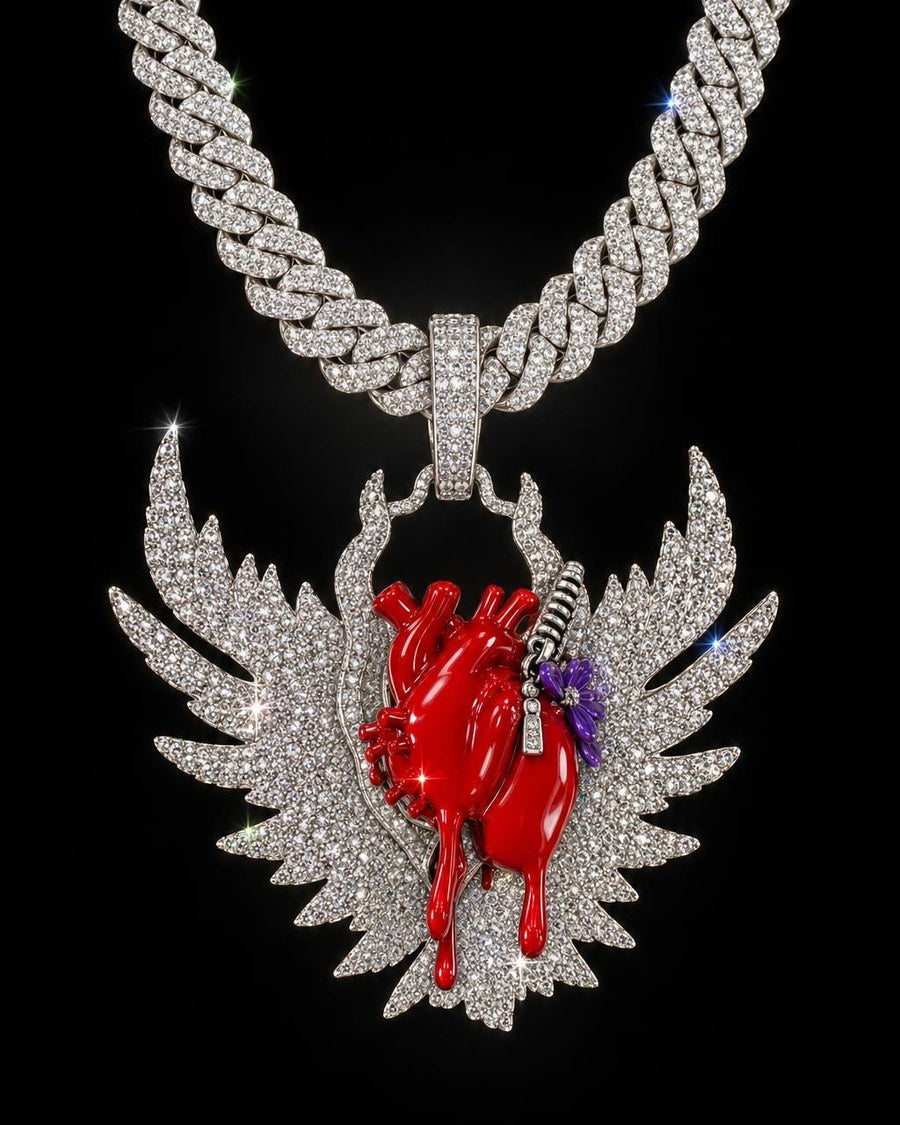 Colgante Personalizado Corazón con Alas hecho por Ice Baby